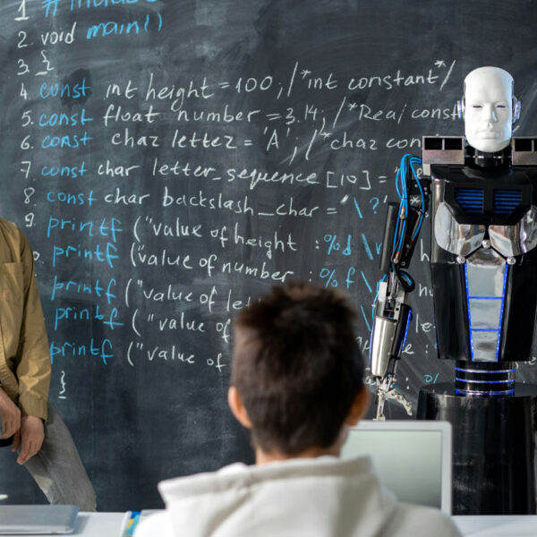 Human-AI Partnership in Teacher Education: Rethinking the Hybrid Teacher of the Future